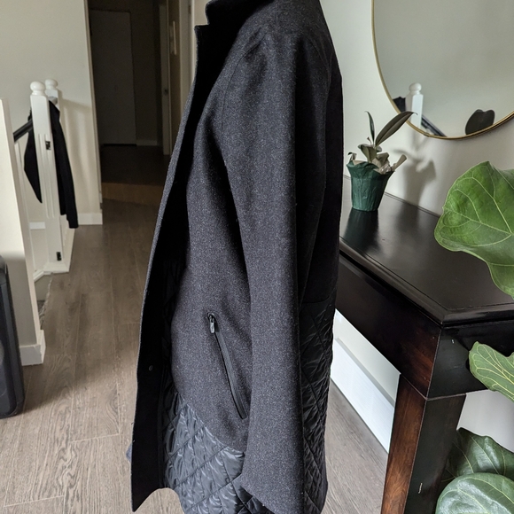 Lululemon Roam Far wool coat, size 8 - Picture 5 of 11